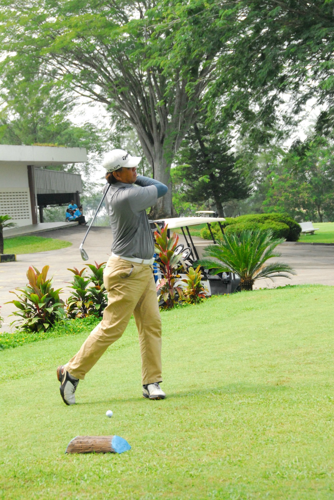 PRO15 157 GOLF DSC 0515.JPG